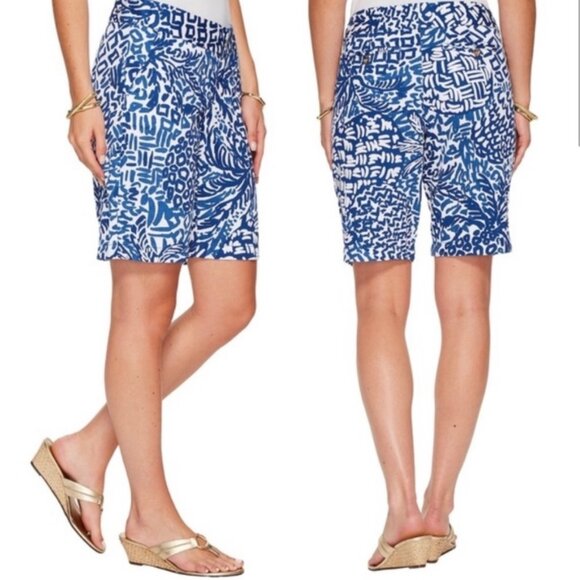 Lilly Pulitzer NEW Chipper Indigo Home Slice Pineapple Bermuda Shorts size 10 - Picture 1 of 7